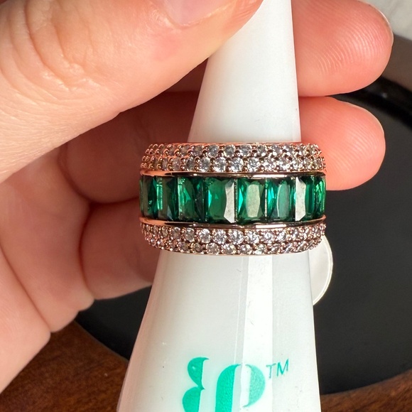 Bomb Party May 2025 Birthday Ring - size 6 Shimmering Waves - Picture 1 of 3